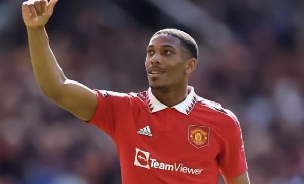 精神状态受 精神状态受