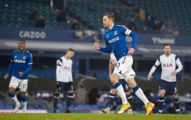 充分体现努 充分体现努